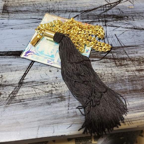 Marc Jacobs Decadence Gold Tone Chain Black Tassel Necklace - Picture 9 of 11